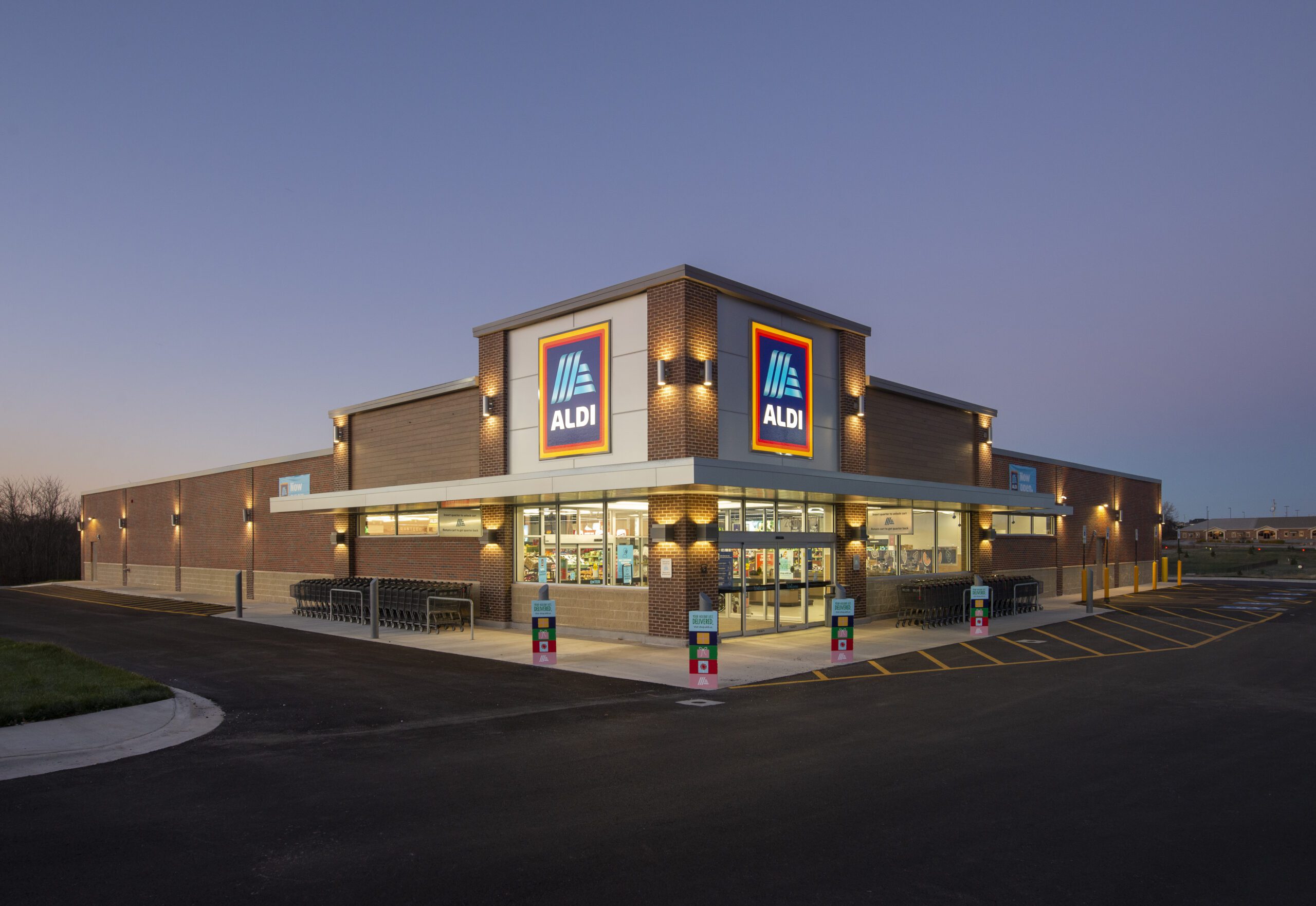 Exterior of ALDI grocery store.