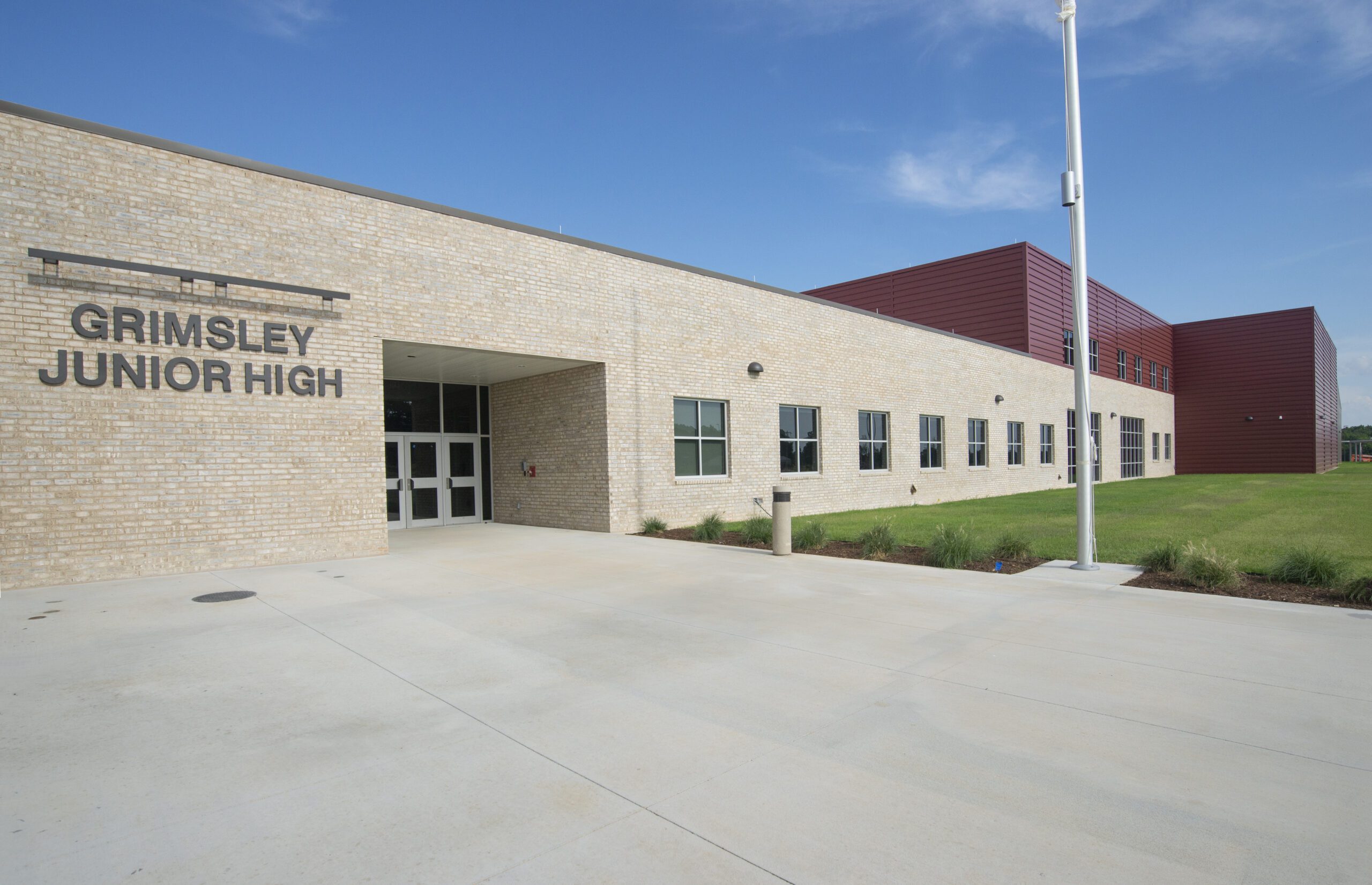 Exterior of Grimsley Junior High.