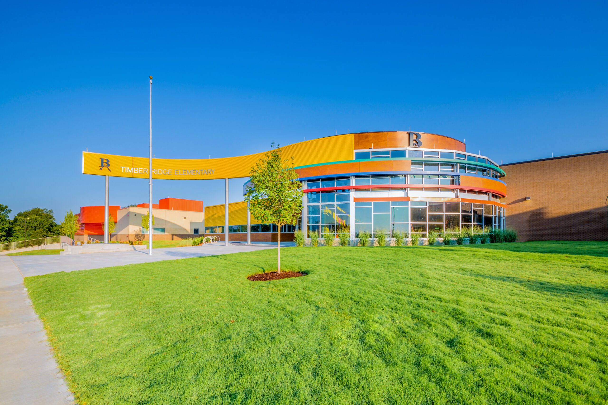 Exterior of Broken Arrow Elementary 15.