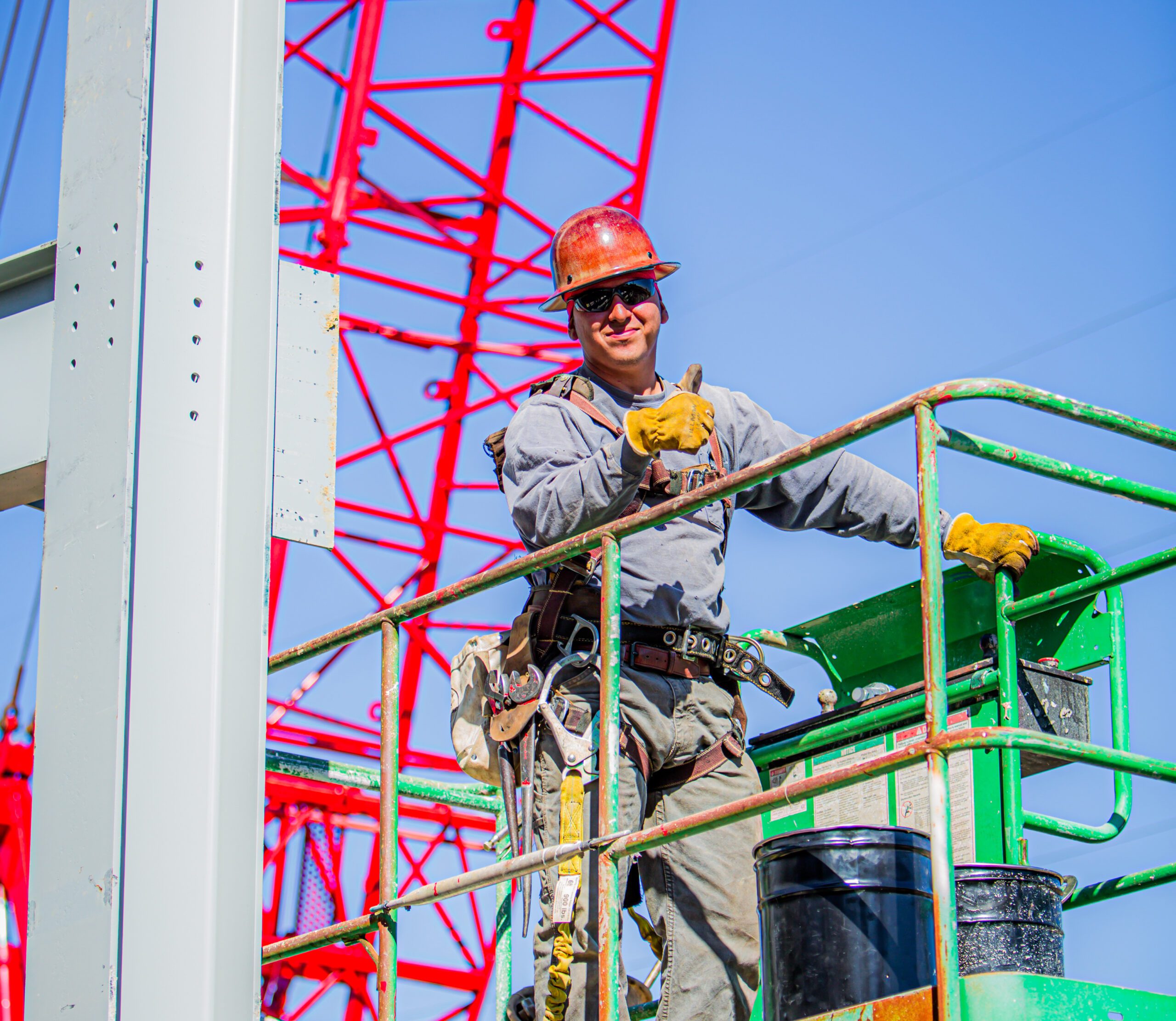 ݮconstruction worker on boom lift.