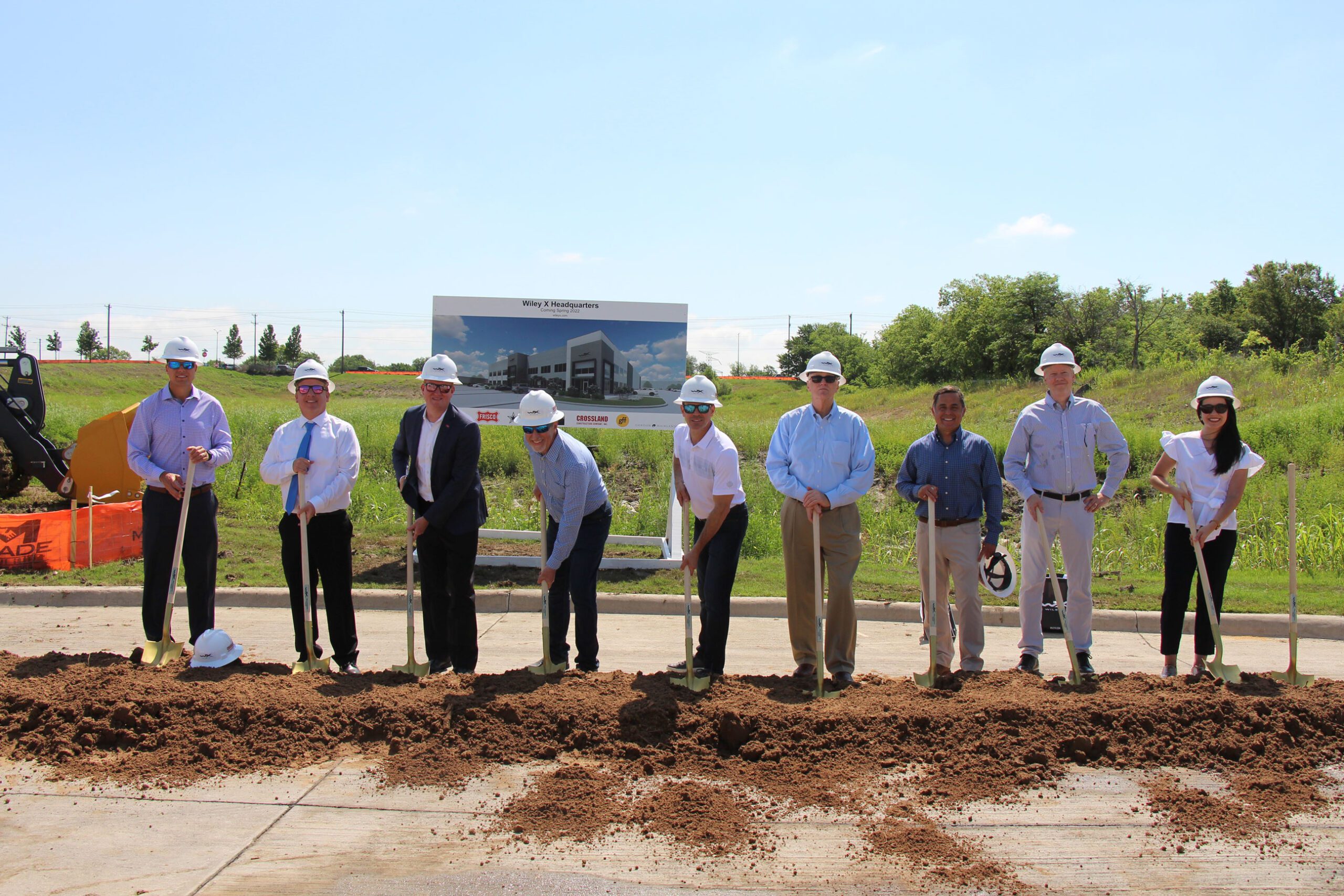 Wiley X Groundbreaking crew at New Frisco HQ.
